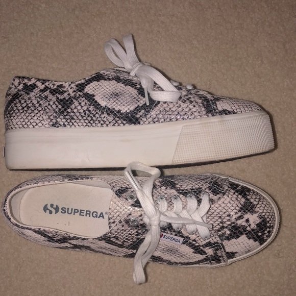 snakeskin supergas